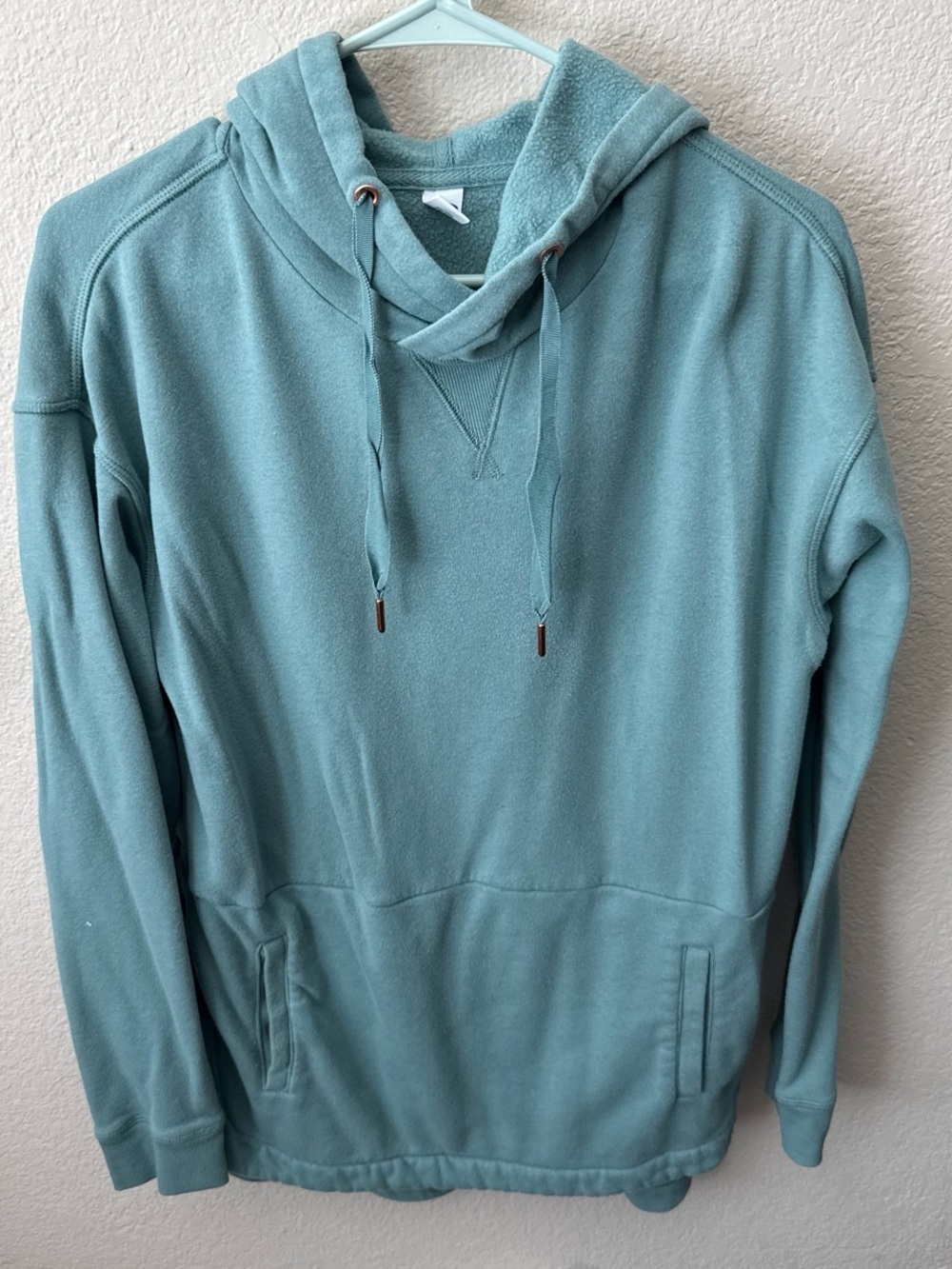 Old Navy Women’s Pullover Hoodie - Light Teal